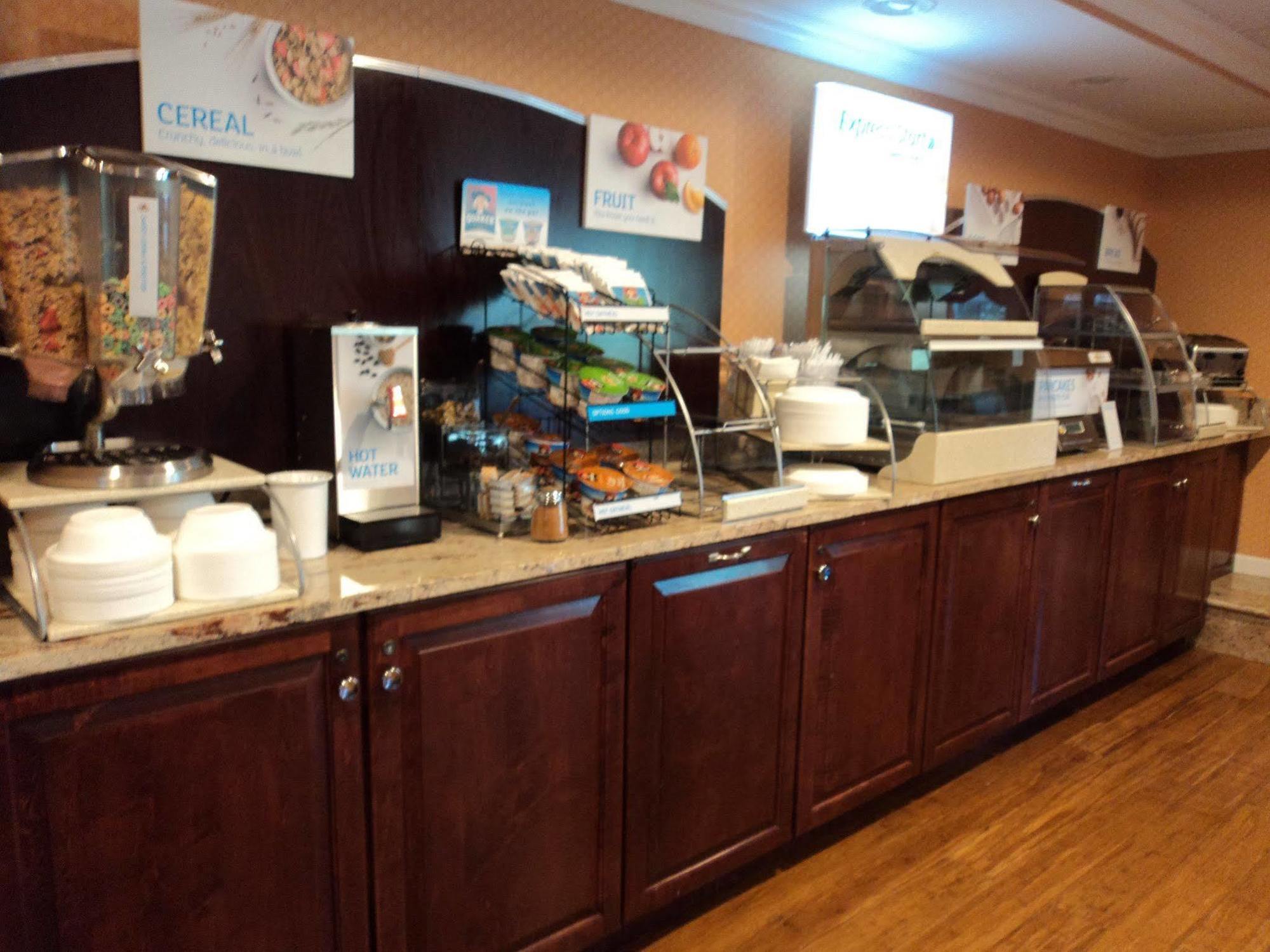Holiday Inn Express Harrisburg Sw - Mechanicsburg By Ihg מראה חיצוני תמונה